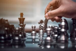 Advanced Beginners Chess Guide : Advantages & Disadvantages