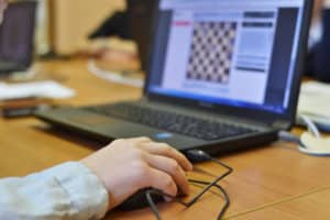 Online Computer Chess Games